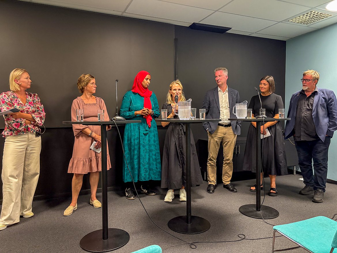 Paneldebatt 13 august